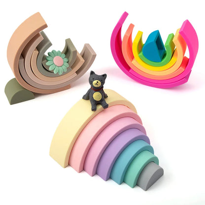Silicone Rainbow Stacker (7pcs)